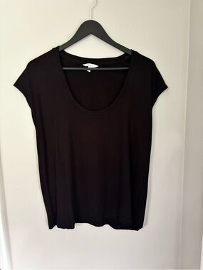 Reitmans Ribbed Scoop Neck Top - Size: XXL